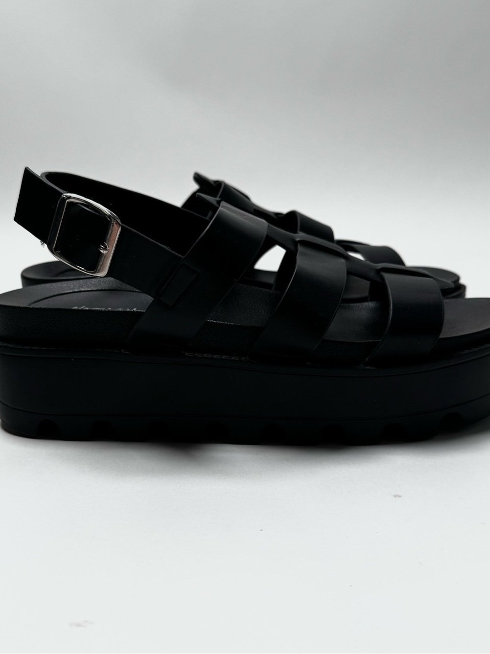 Black Women's Platform Fisherman Sandals
